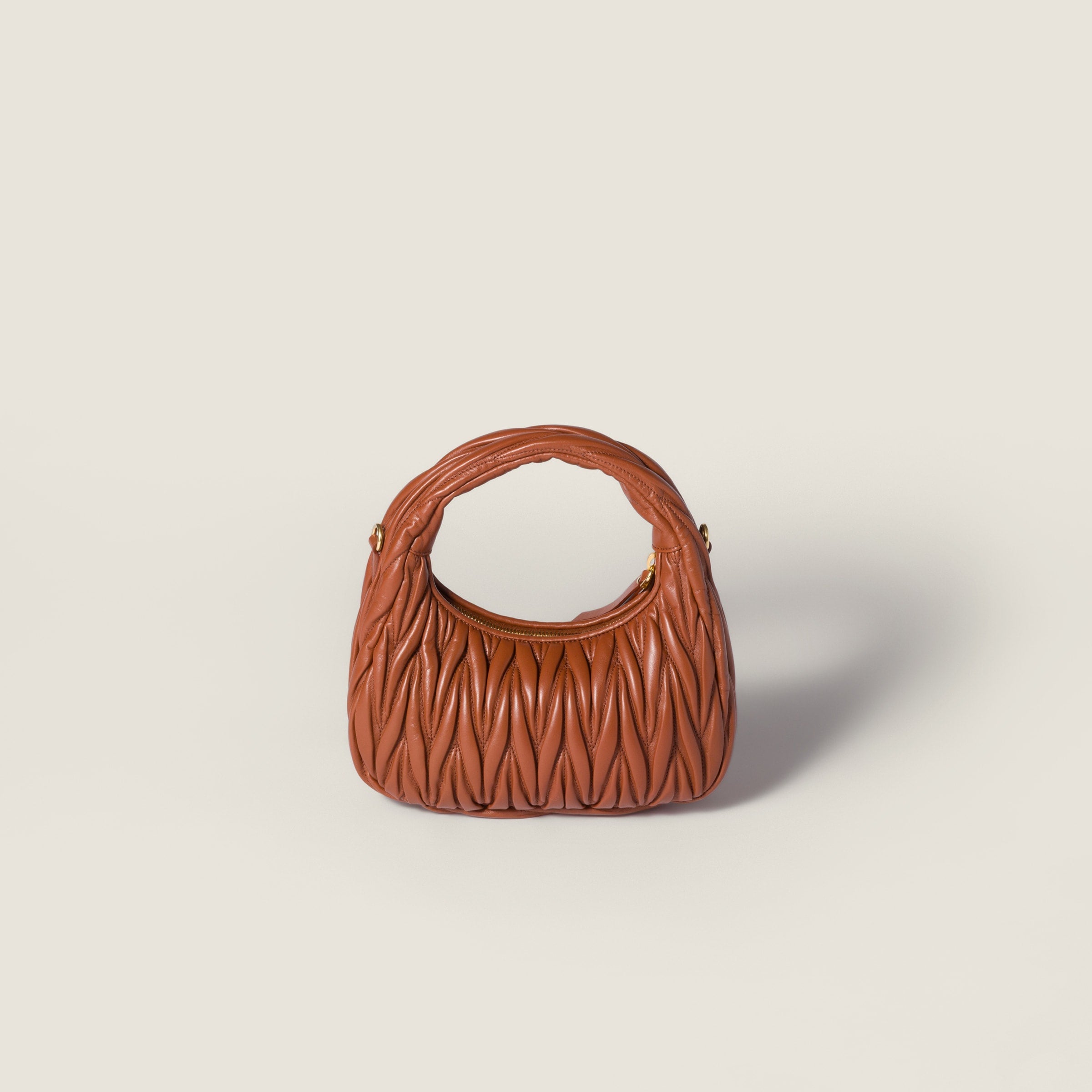 Miu Miu Wander nap leather hobo bag Rust -  حقيبة هوبو بني فاتح Wander جلد