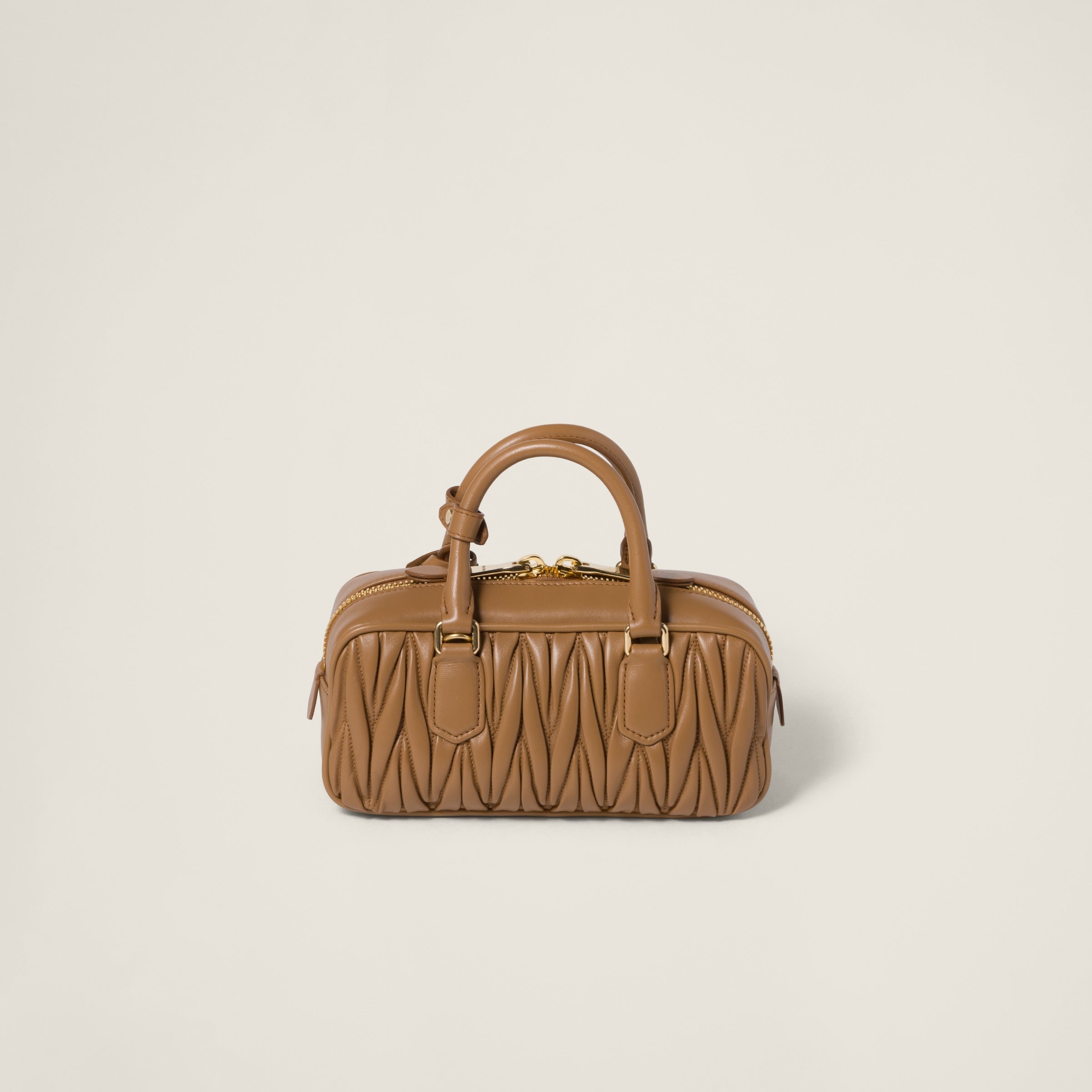 Miu Miu Arcadie leather bag matelassé Caramel - حقيبة Arcadie جلد لون كراميل ماتلاسي