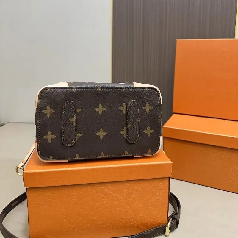Louis Vuitton Canoé Bucket Bag – Monogram Canvas with Pink Cherry Blossom Print, Brown & Pink 21 cm