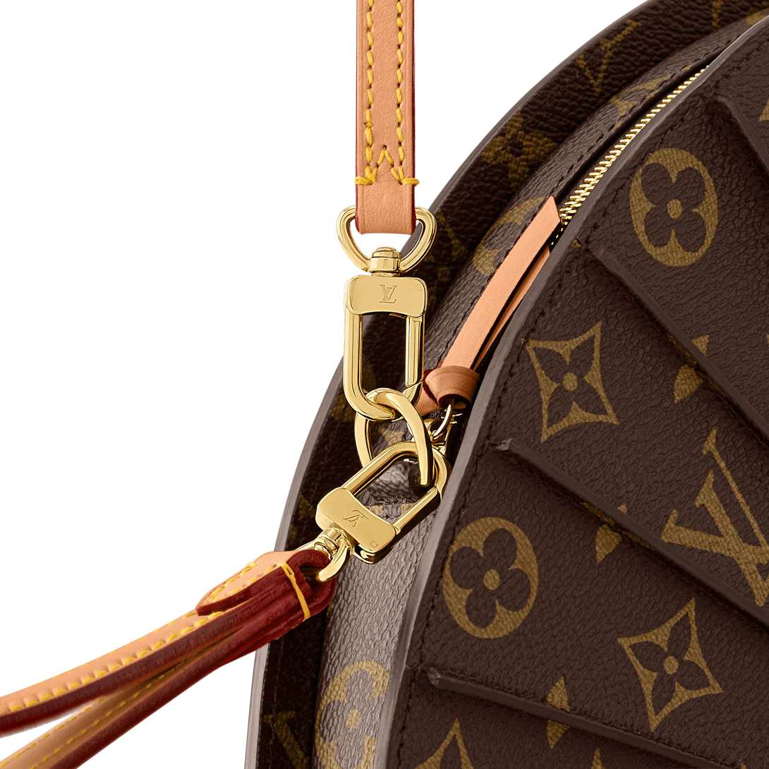 Louis Vuitton LV Fan Crossbody Bag in Brown Monogram Canvas 36 cm