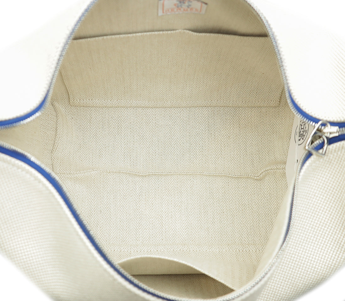 Hermes Bride à brac cloth vanity case in beige Canvas with black Handle 22 cm
