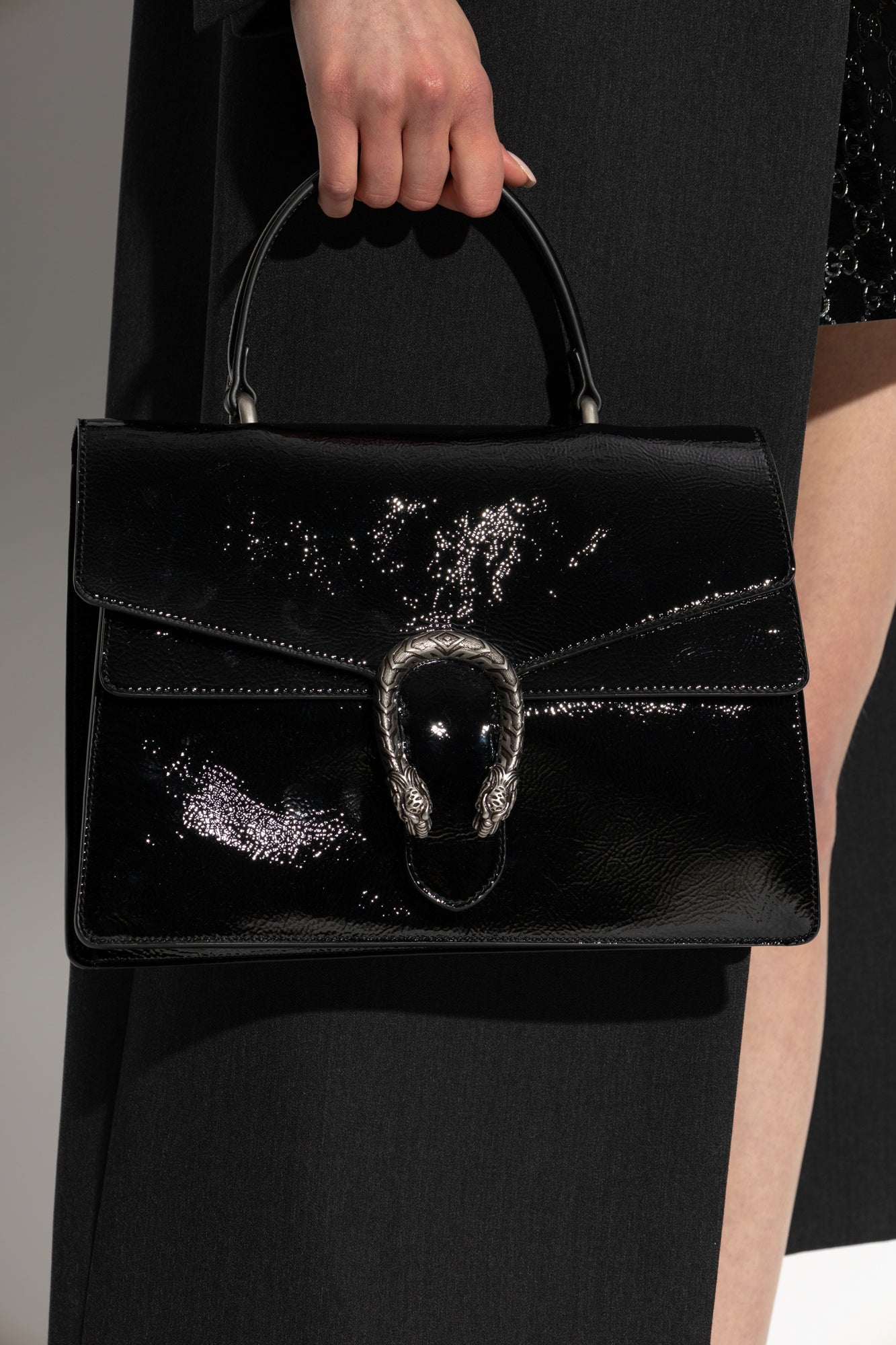 Gucci Dionysus Medium Black Glossy Leather Shoulder Bag with Silver Tiger Head Closure