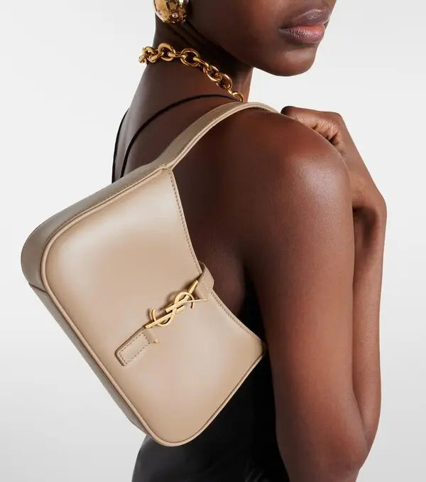 Saint Laurent Le 5 à 7 beige Patent Leather Shoulder Bag with Gold Hardware