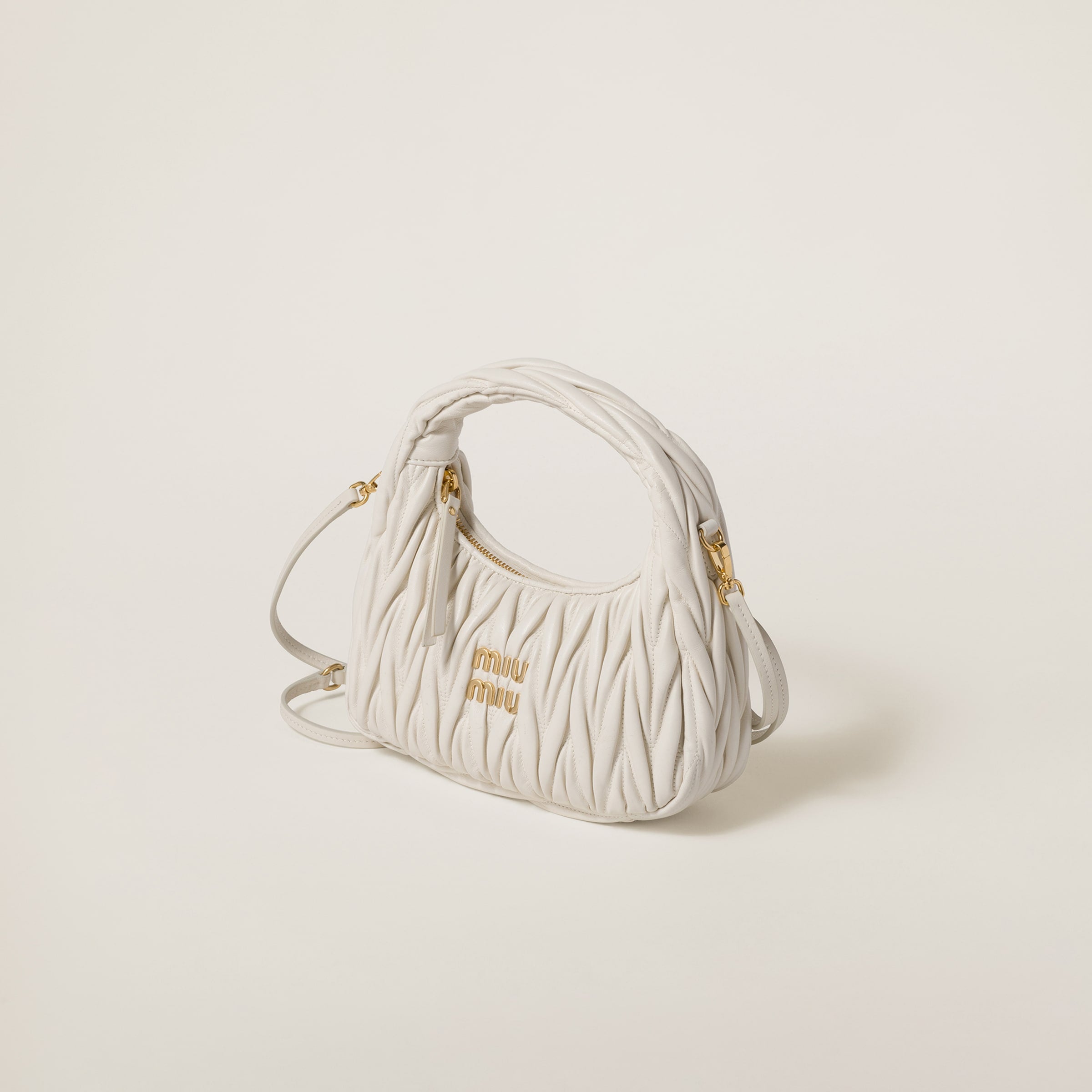 Miu Miu Wander nap leather hobo bag White -  حقيبة هوبو أبيض Wander جلد