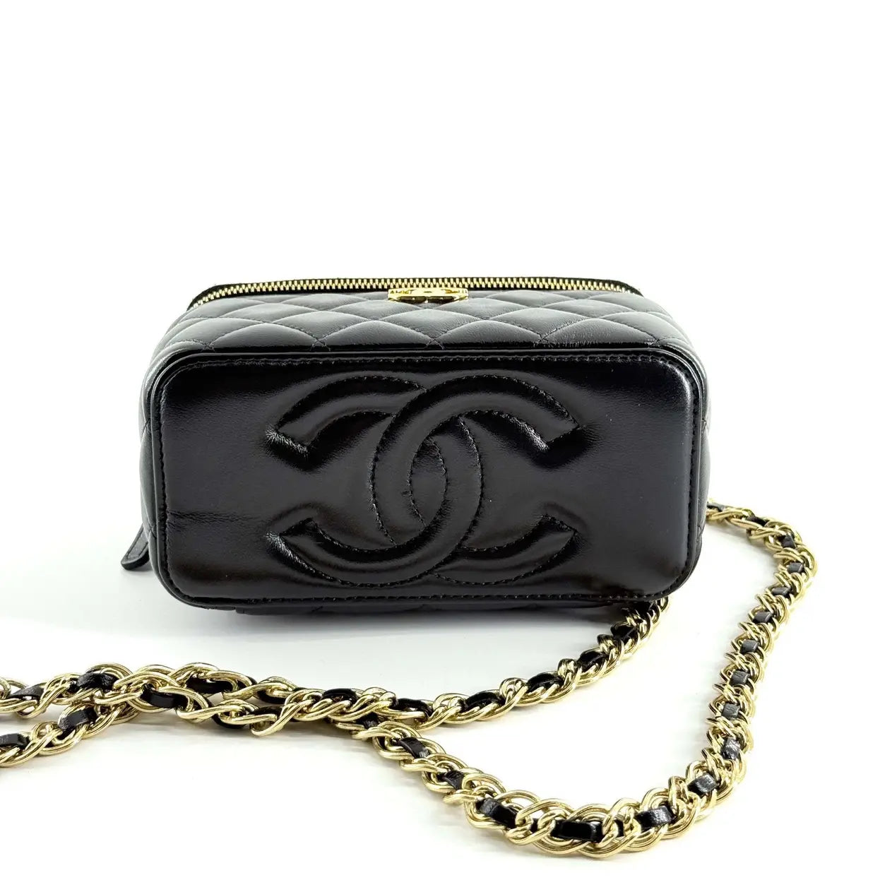 Chanel Vanity Case in Black Patent Leather Lambskin with Gold Hardware 17 cm