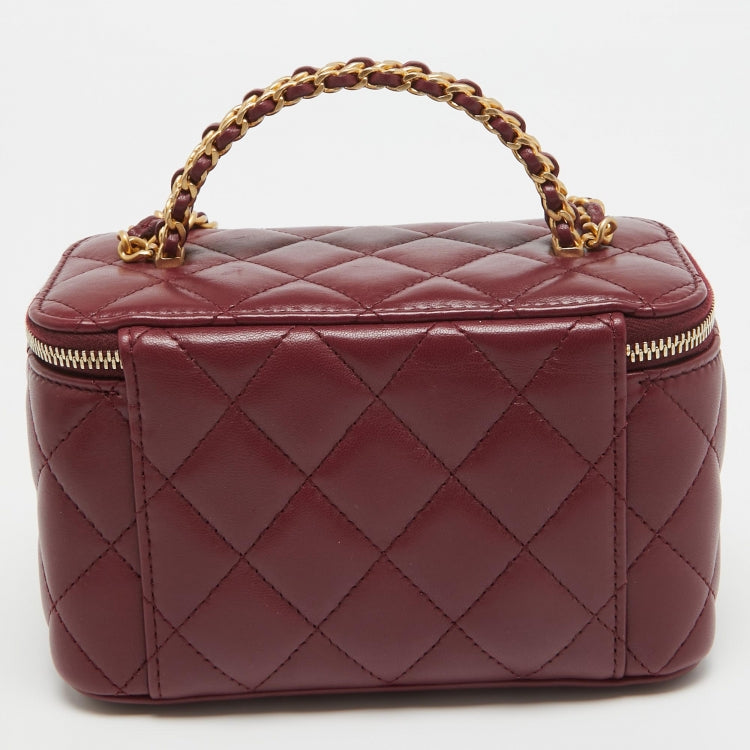Chanel Vanity Case in Burgundy Quilted Lambskin with Gold Hardware 17 cm