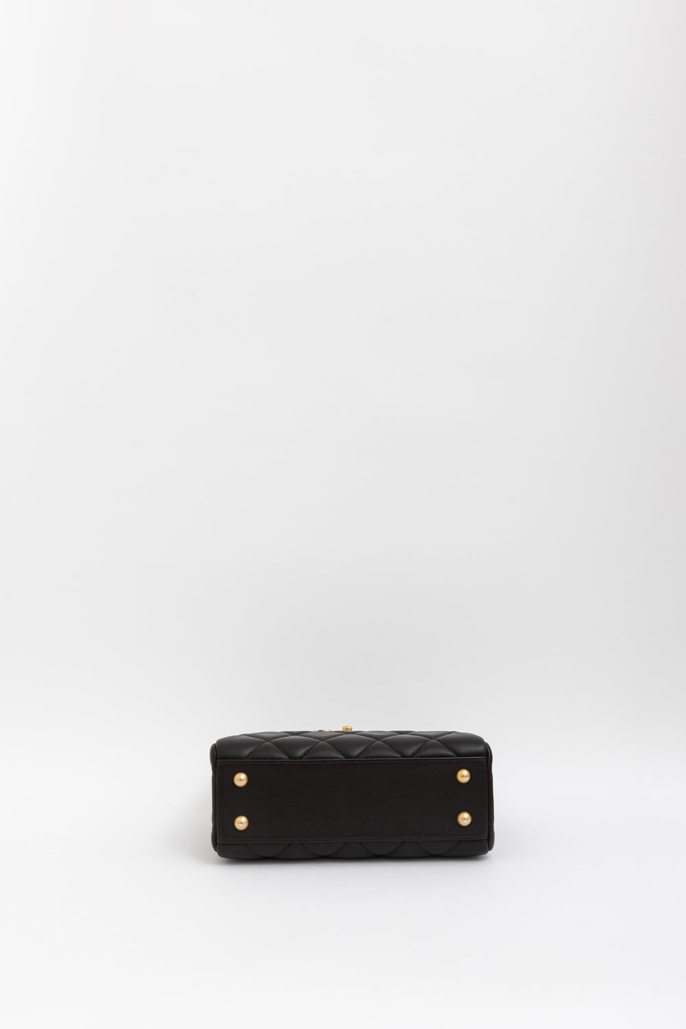 Chanel Top Handle Shoulder Bag in Black leather with Gold Hardware