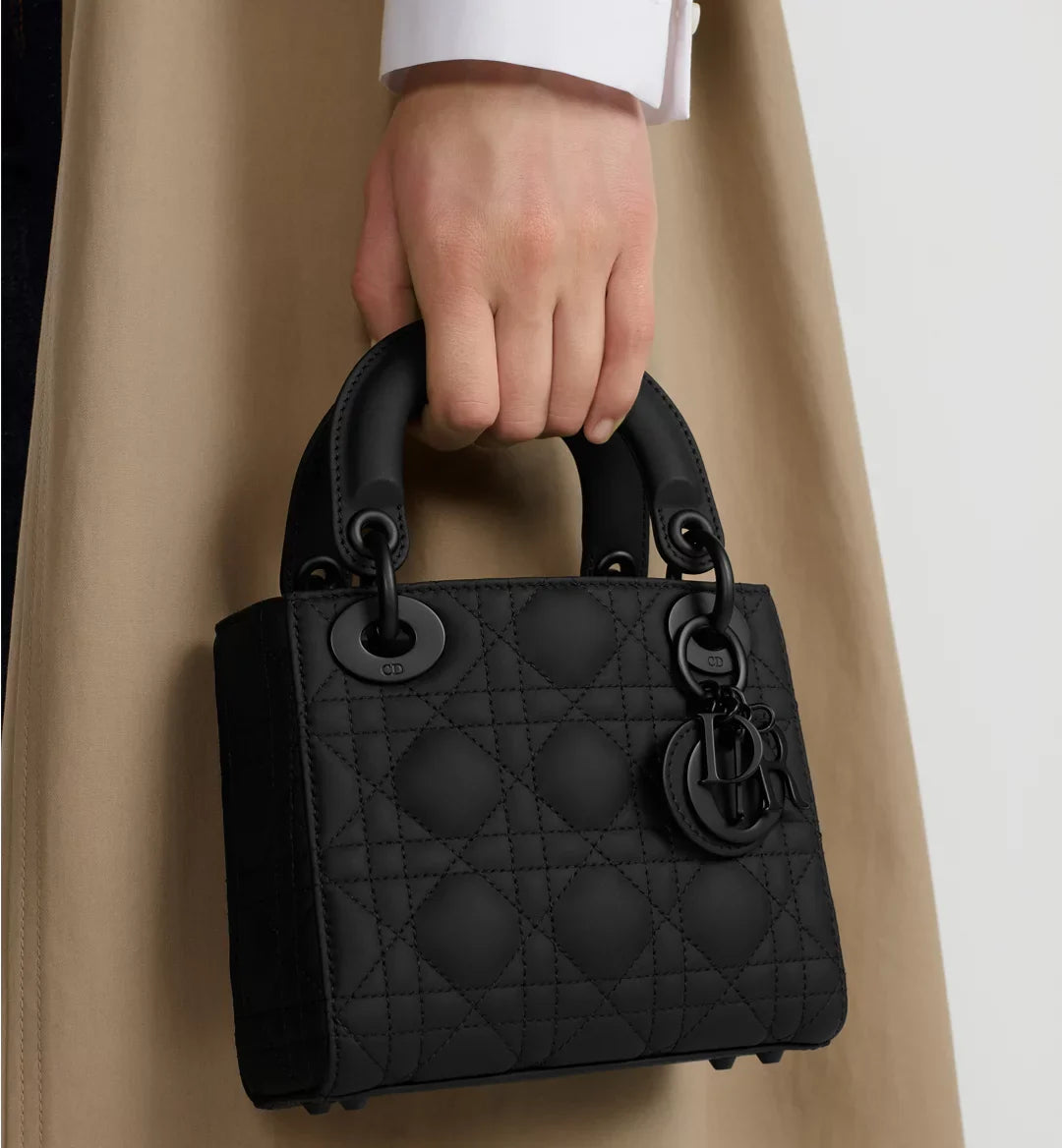 Dior Lady Dior Medium Bag in Matte Black Cannage Calfskin with Black Hardware 20 cm
