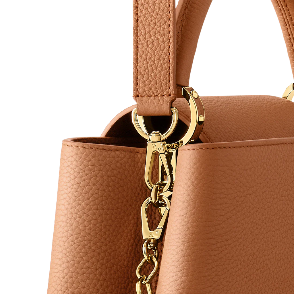Louis Vuitton Capucines Mini Bag in Rose Grained Leather and Gold Hardware 22 cm